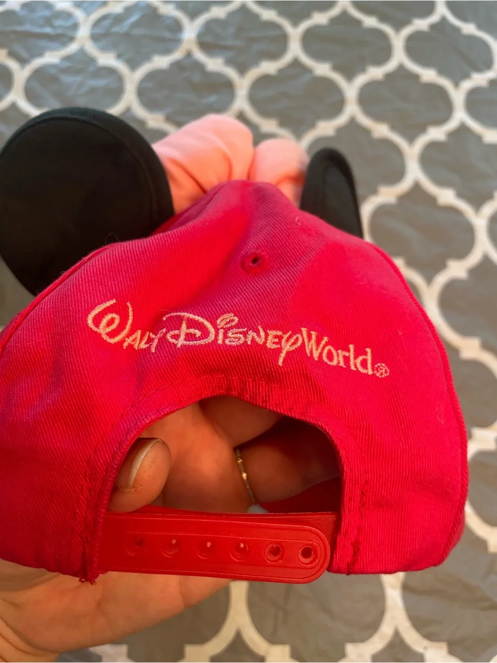 Toddler girls Disney world Minnie Mouse Pink Bow Ear Cap Sunglasses 100% cotton